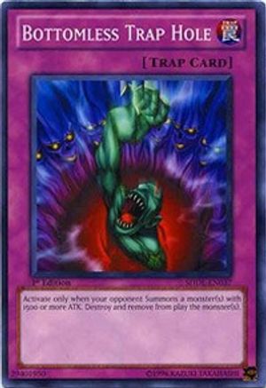 Bottomless Trap Hole (SDDL-EN037) - Structure Deck: Dragunity Legion Unlimited