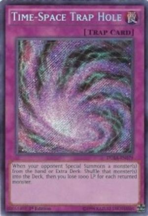 Time-Space Trap Hole (DUEA-EN079) - Duelist Alliance 1st Edition