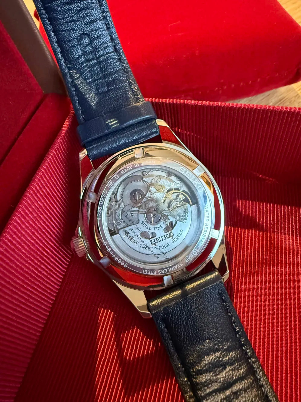 Violet Evergarden Seiko Mechanical Watch Sincerely Stories Story 5 (#0161/2000)