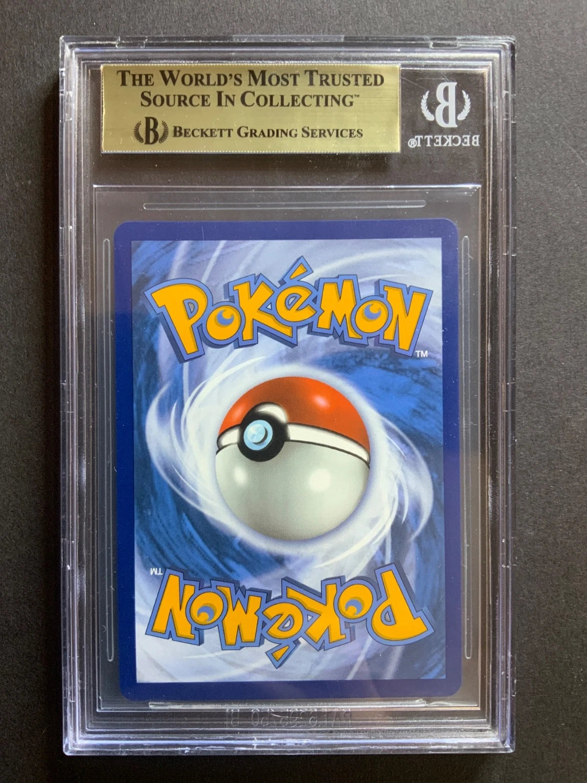 Pokemon S & S Silver Tempest Trainer Gallery Rayqyaza VMAX TG20 BGS 9.5