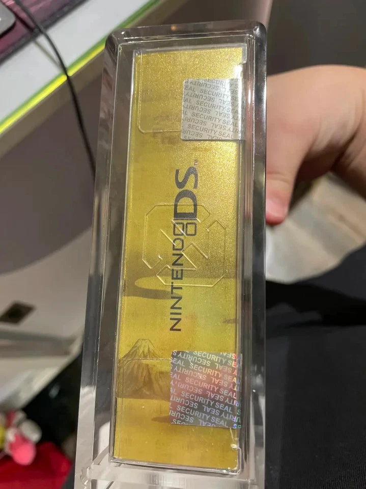 Pokemon: HeartGold Version Sealed CIB w/Pokewalker Sealed Game