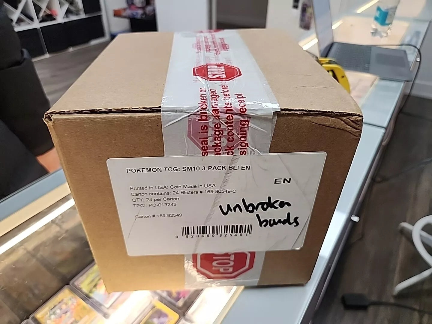 Pokemon Unbroken Bonds 3 Pack Blister Sealed Case