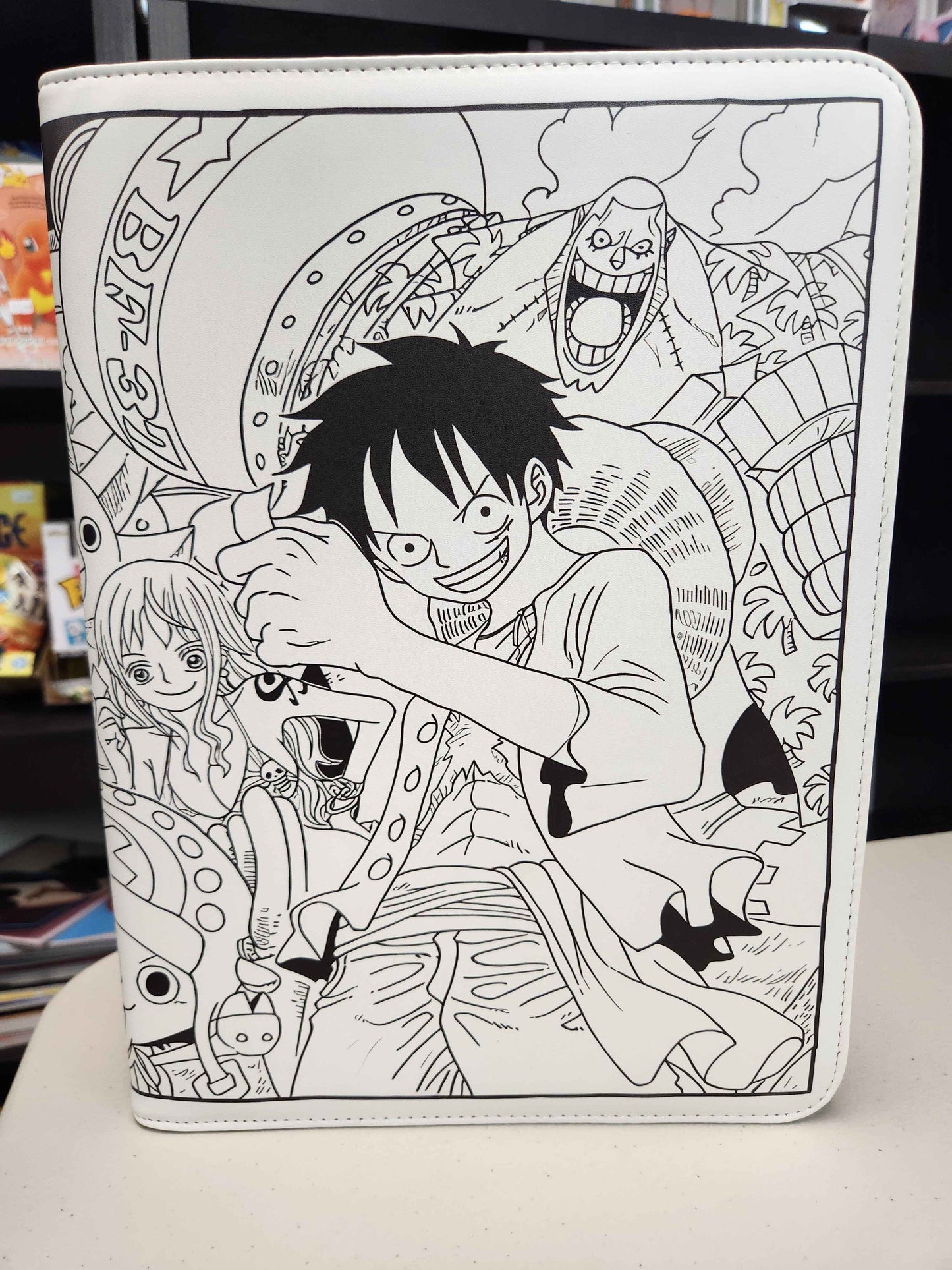 One Piece Luffy and Strawhat Crew Black & White Binder 360 Slot