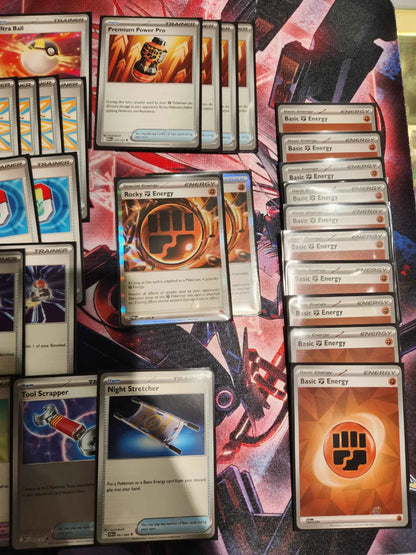 Pokemon Mega lucario ex Hariyama Deck