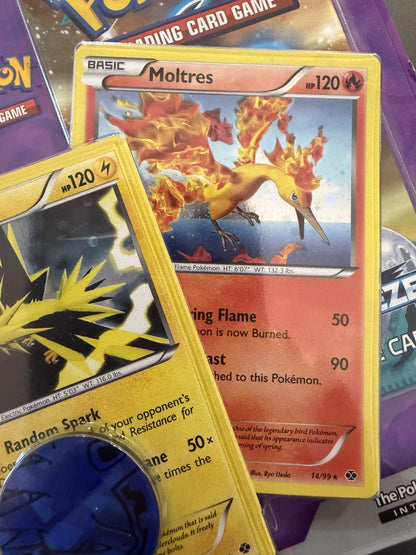 Pokemon Black & White 2 Pack Blister Next Destinies Plasma Freeze (Sealed)