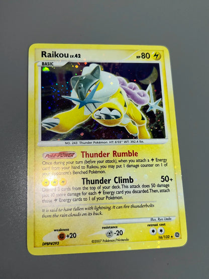 Raikou 16/132 - Secret Wonders Holofoil EXTREME HOLO BLEED