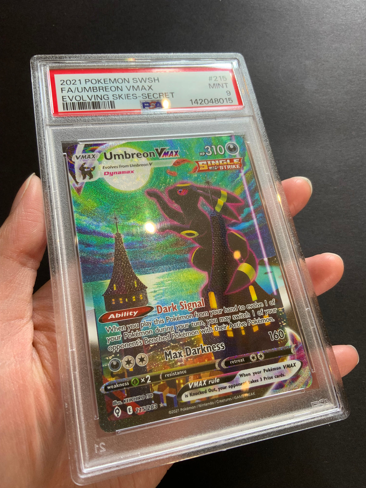 Pokemon Umbreon VMAX Evolving Skies 215 PSA 9 MINT