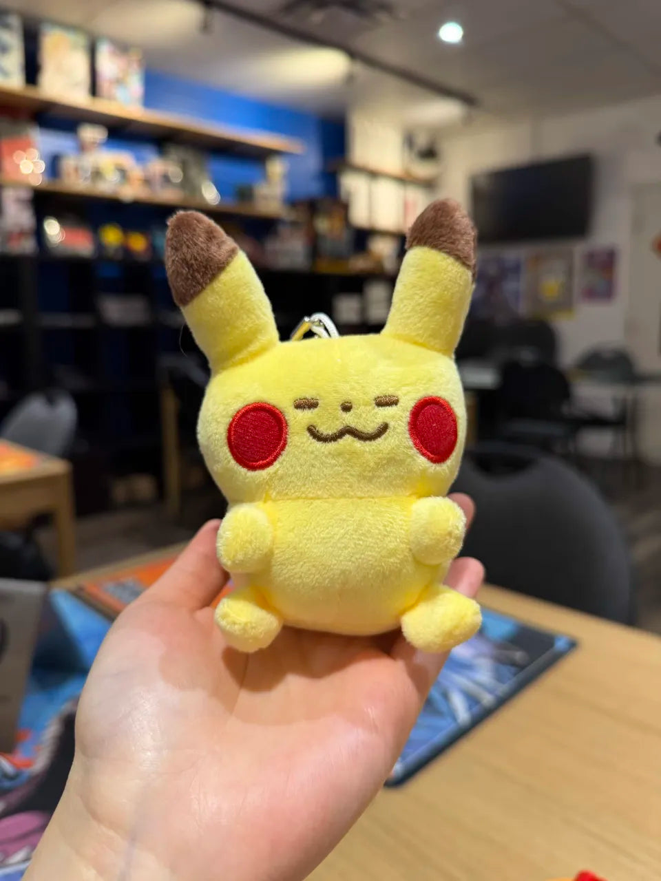 POKEMON Yurutto Keychain Pikachu Unofficial