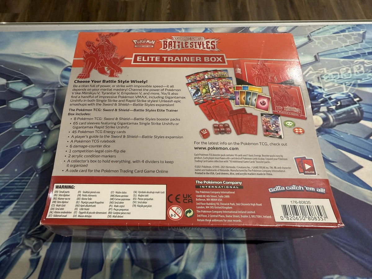 Battle Styles Elite Trainer Box (Single Strike Urshifu) (Small Tear) (Red) (W)