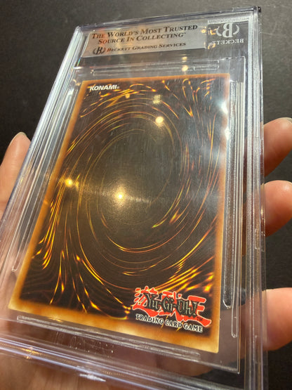 Yugioh Red-Eyes B. Dragon LOB-070 1st Edition Ultra Rare BGS 8.5