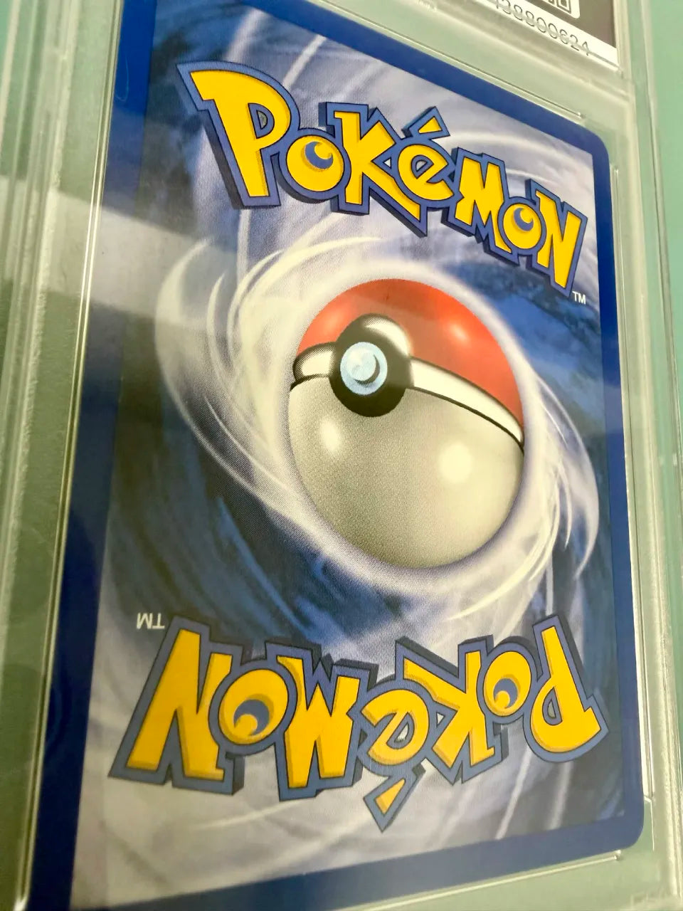 POKEMON 2000 NEO GENESIS 1ST EDITION #9 LUGIA HOLO 1ST EDITION PSA 8.5