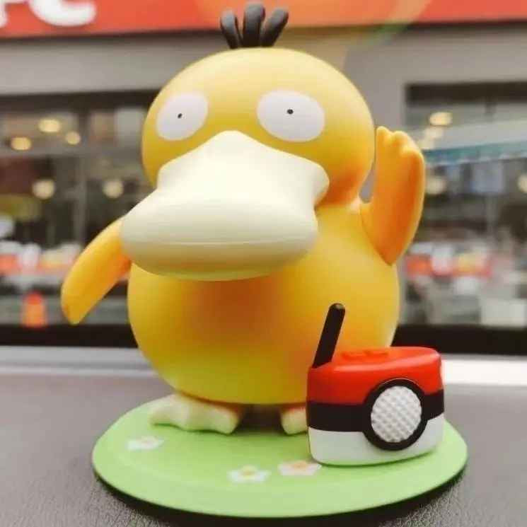 POKEMON Dancing Psyduck Toy