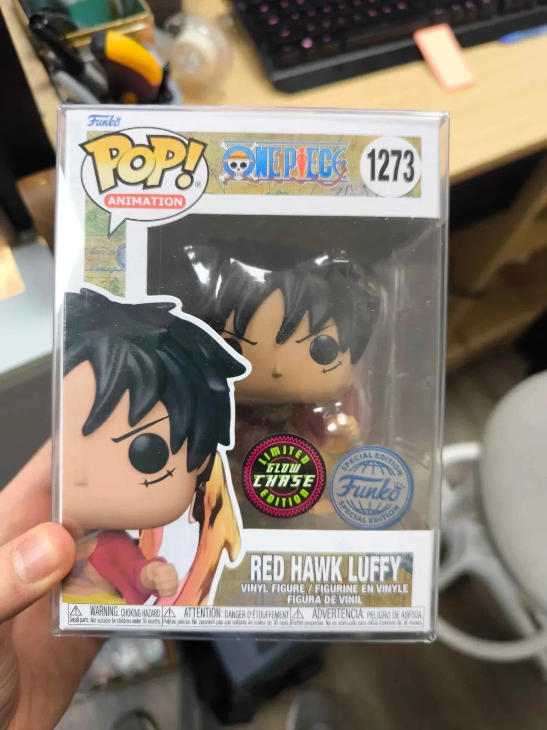 FUNKO POP - One Piece Red Hawk Luffy #1273 CHASE Special Edition w/Protector