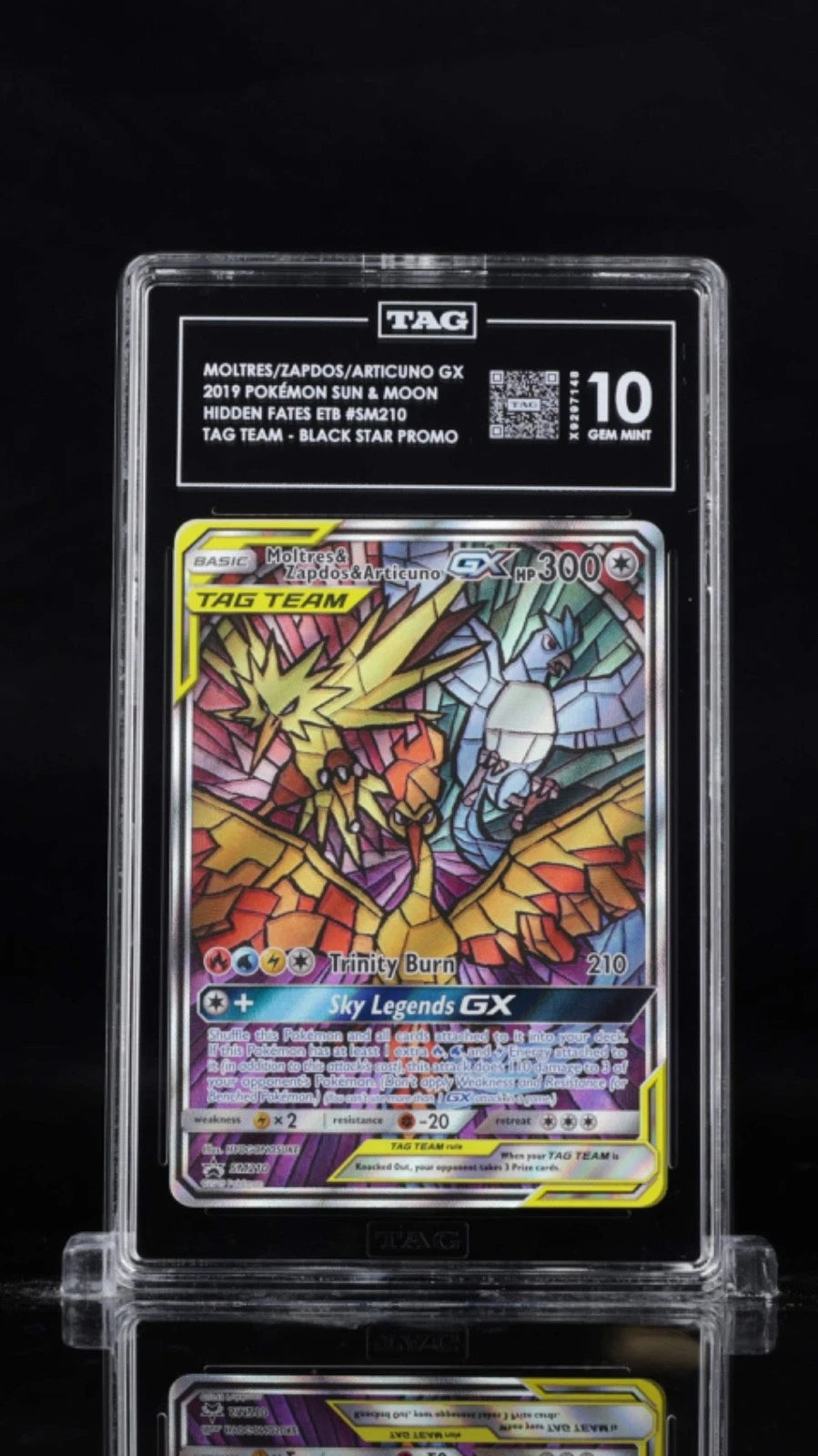 Pokemon - Moltres & Zapdos & Articuno GX SM210 TAG 10