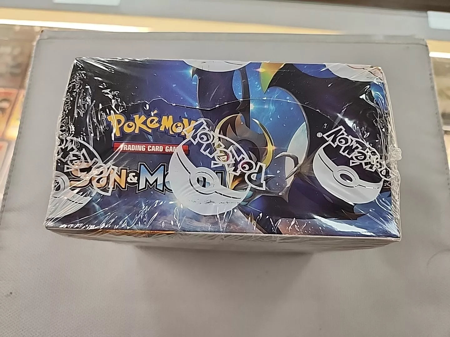 Pokemon Sun & Moon Base Set Booster Box (W)