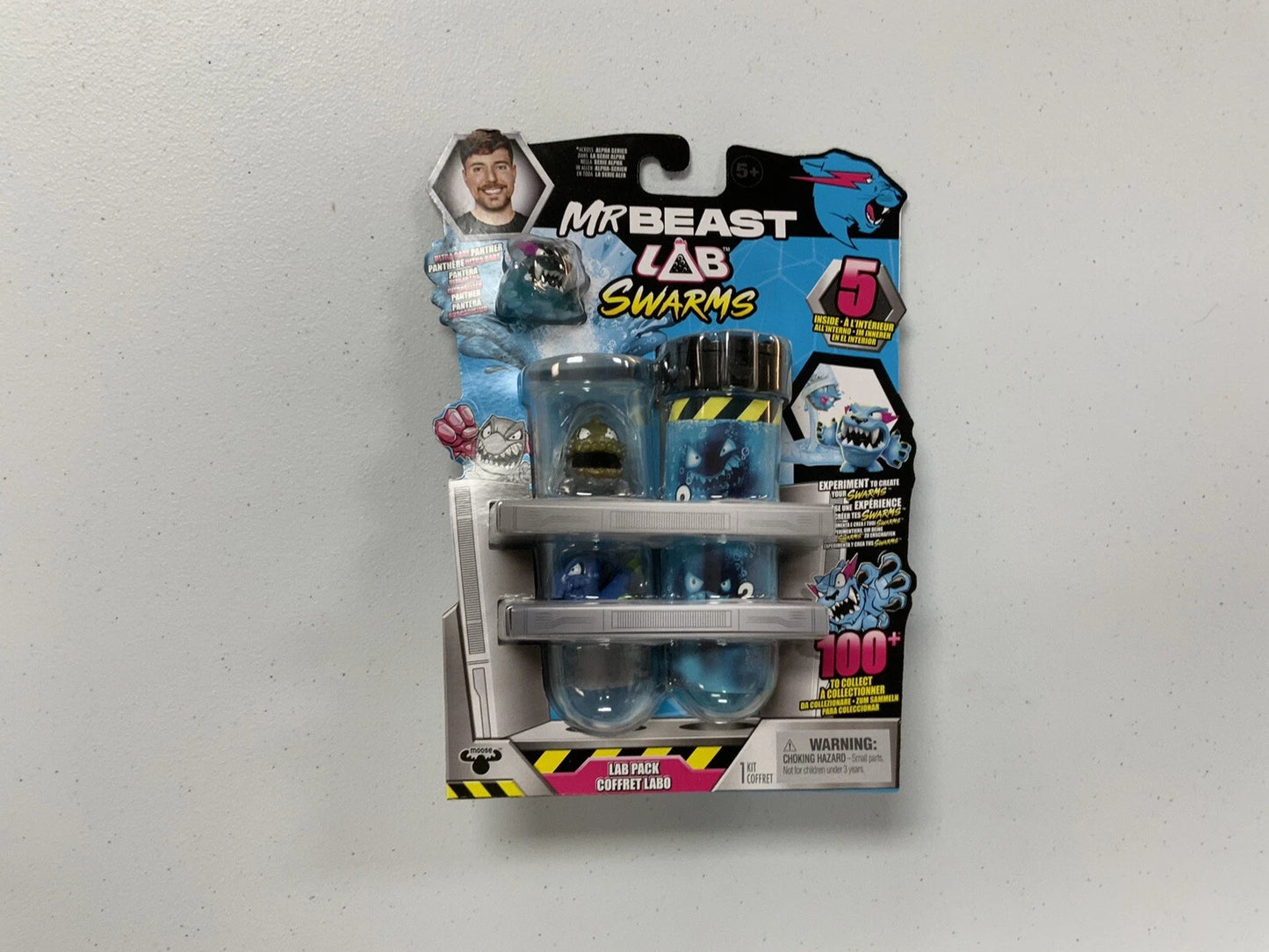 [CLEARANCE] Mr Beast LAB SWARMS 5 Micro Beasts Lab Pack - Blue Ultra Rare Panther Promo