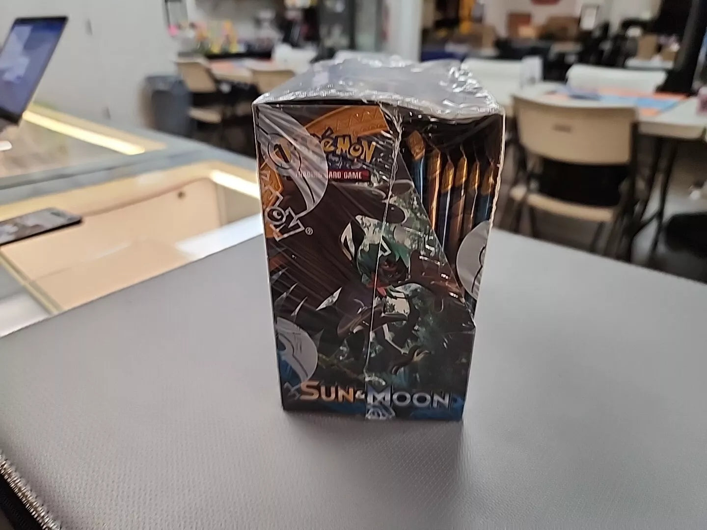 Pokemon Sun & Moon Base Set Booster Box (W)