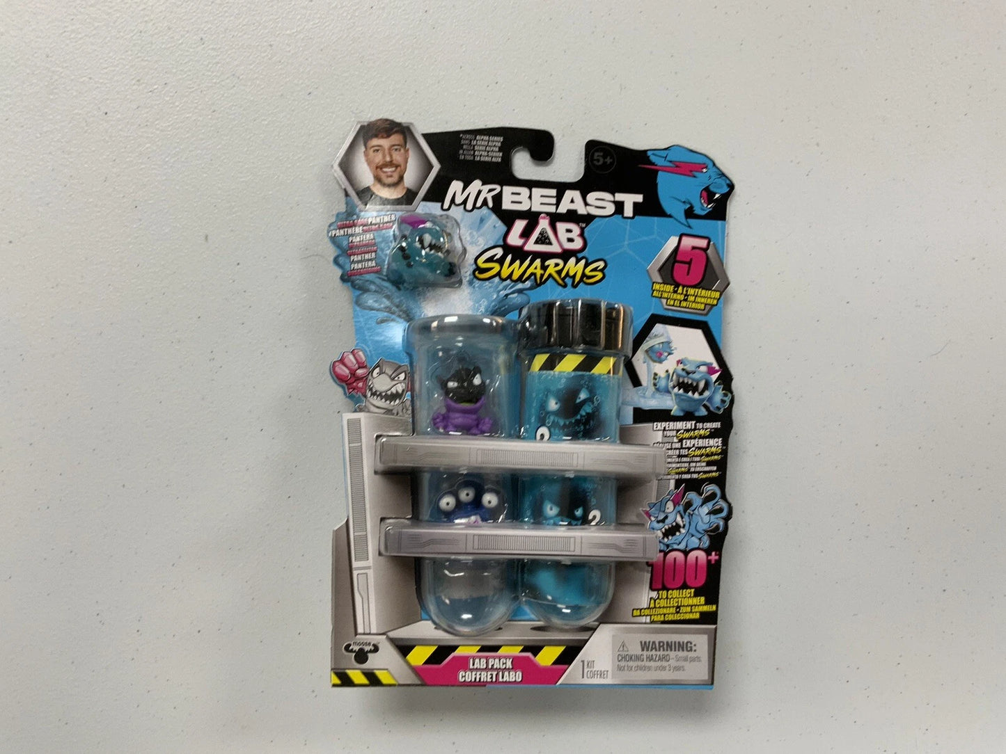 [CLEARANCE] Mr Beast LAB SWARMS 5 Micro Beasts Lab Pack - Blue Ultra Rare Panther Promo