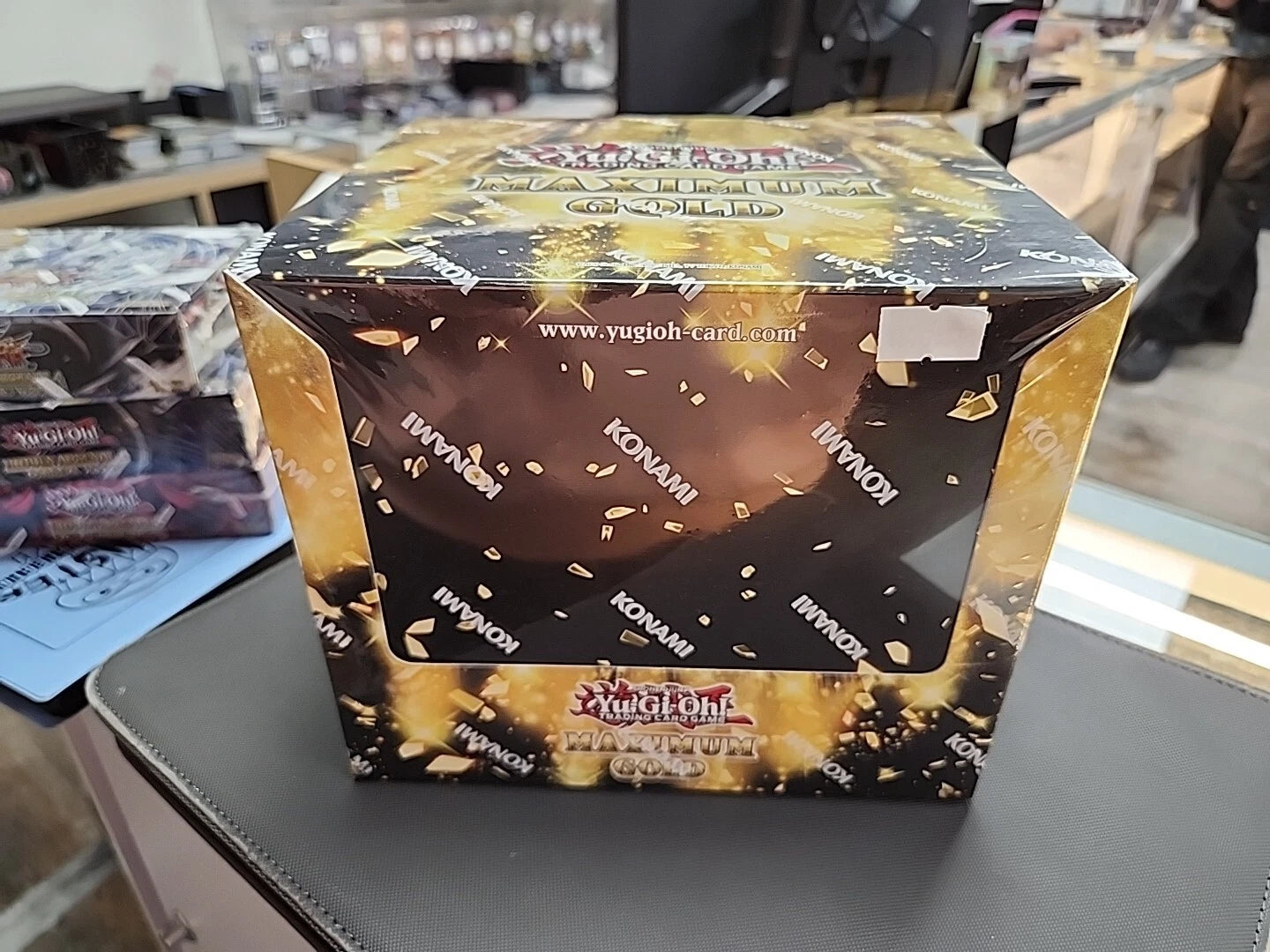 Yugioh MAXIMUM GOLD 1st Edition Display Box Sealed