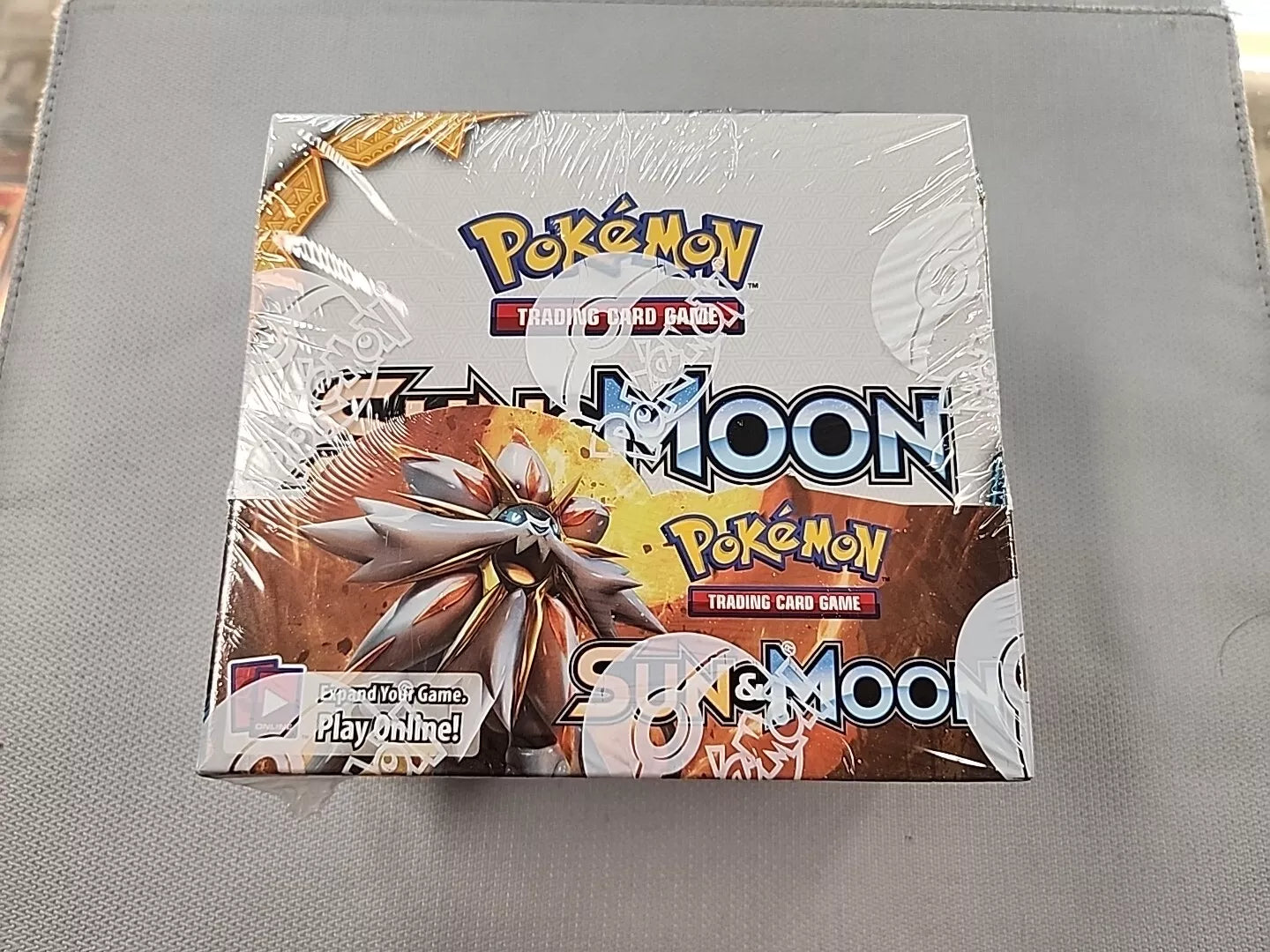 Pokemon Sun & Moon Base Set Booster Box (W)