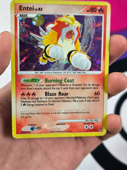 Pokemon - Entei 4/132 - Secret Wonders Holofoil Heavily Played Holo Bleed